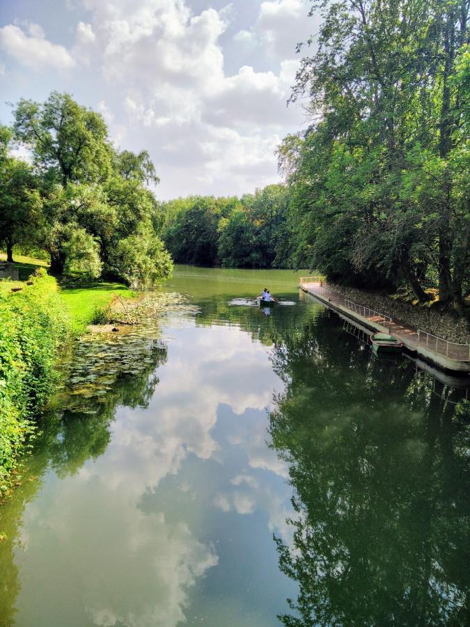 Le Moulin De Connelles Hotel Buitenkant foto