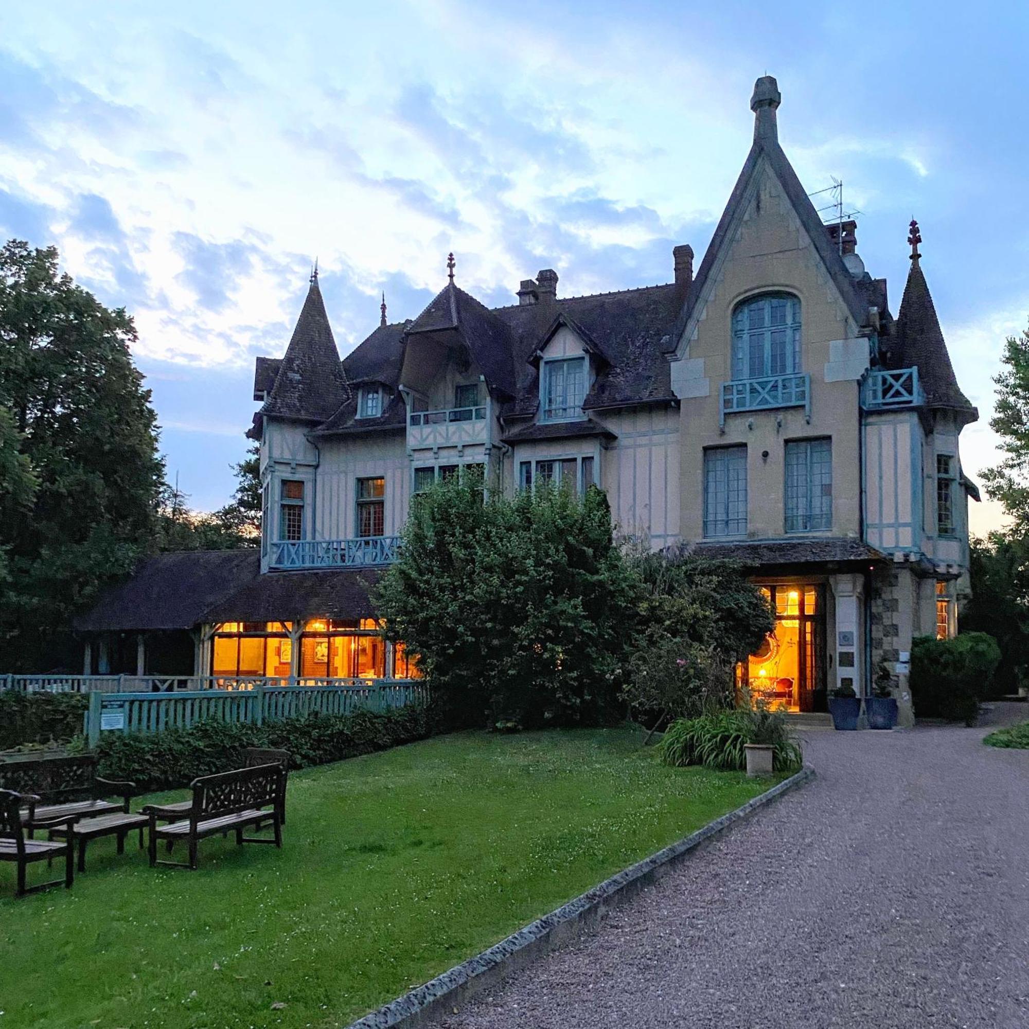 Le Moulin De Connelles Hotel Buitenkant foto